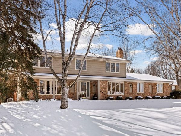 17205 27th Avenue N, Plymouth, MN 55447