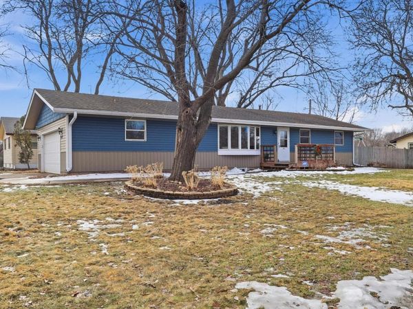 1412 10th Avenue W, Shakopee, MN 55379