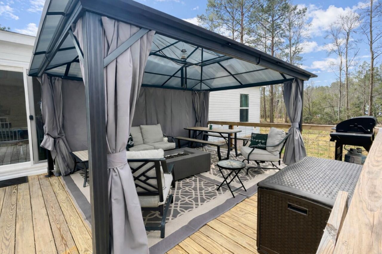 1297 Heaven Drive Photo 19