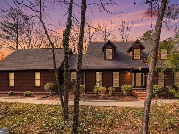 3756 Ridge Road SE, Smyrna, GA 30080