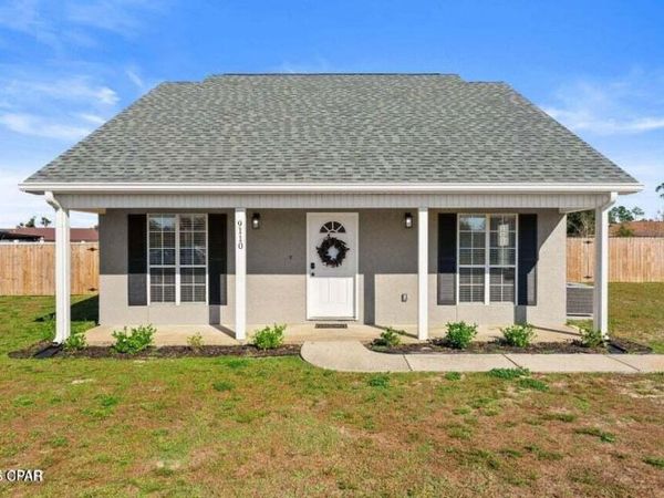 9110 Sunshine Drive , Youngstown, FL 32466