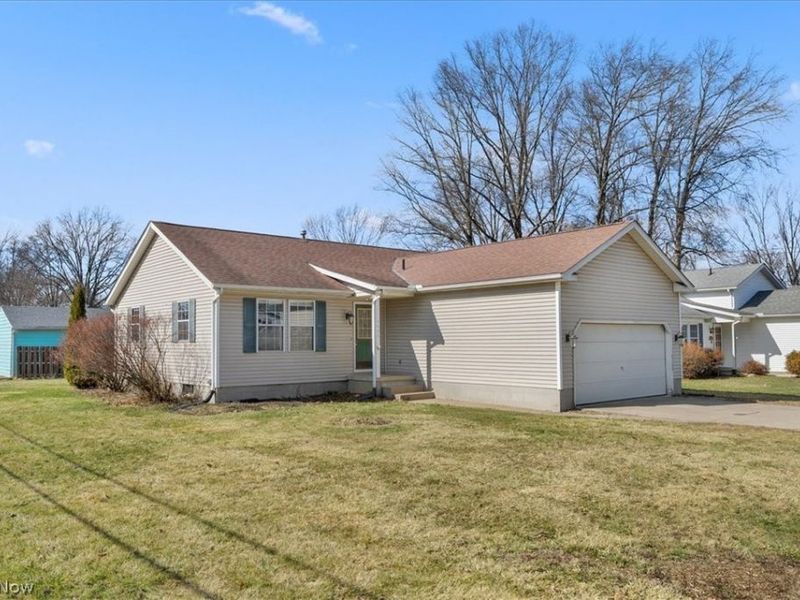 5906 Cornell Boulevard, North Ridgeville, OH 44039 Photo 2