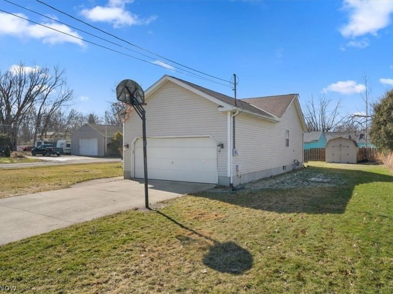 5906 Cornell Boulevard, North Ridgeville, OH 44039 Photo 20