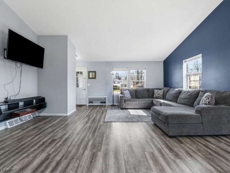 5906 Cornell Boulevard, North Ridgeville, OH 44039 Photo 5