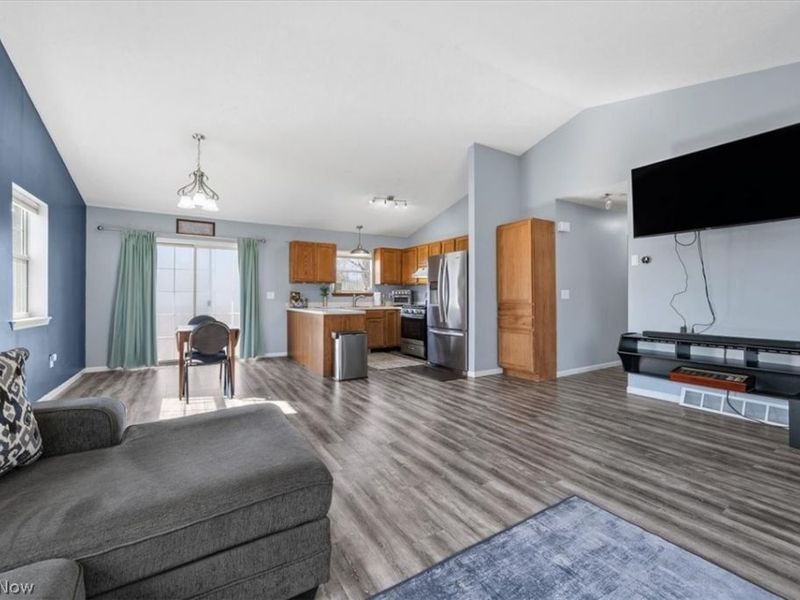 5906 Cornell Boulevard, North Ridgeville, OH 44039 Photo 6