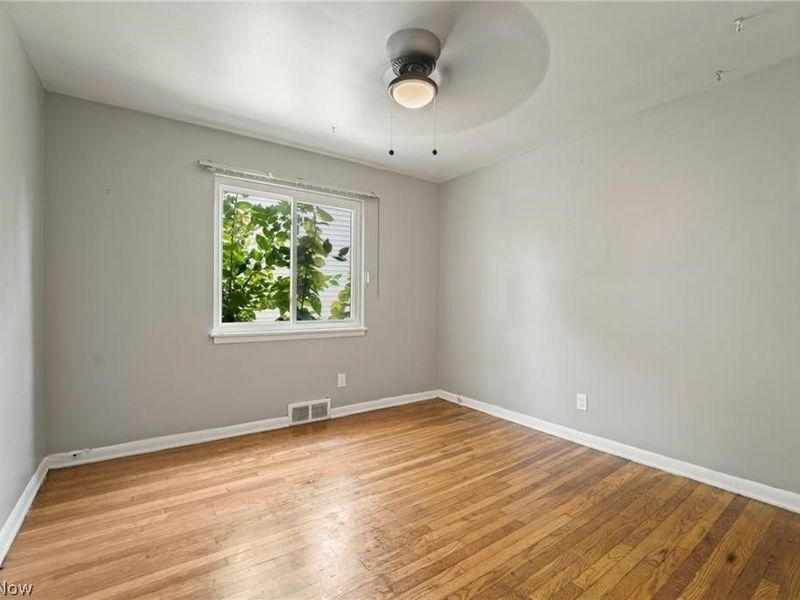 14625 Milverton Road, Cleveland, OH 44120 Photo 11