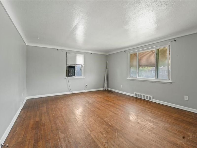 14625 Milverton Road, Cleveland, OH 44120 Photo 20