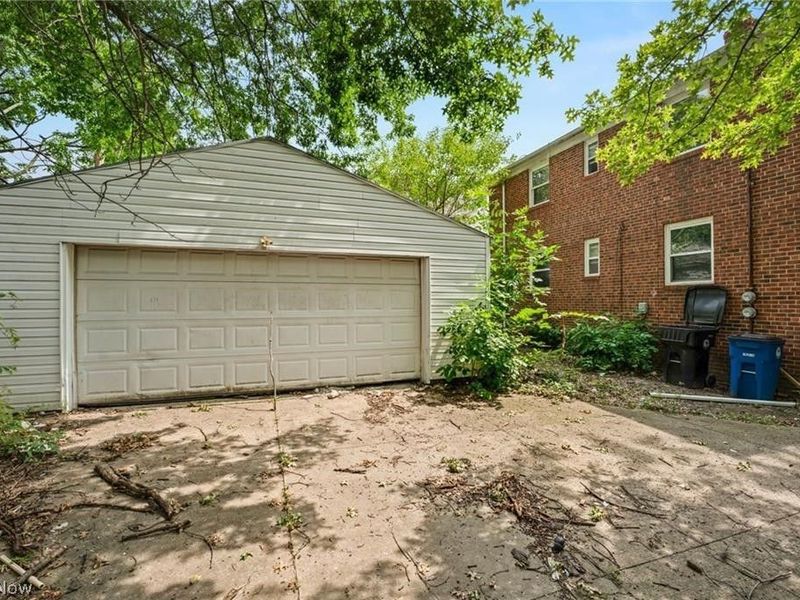 14625 Milverton Road, Cleveland, OH 44120 Photo 28