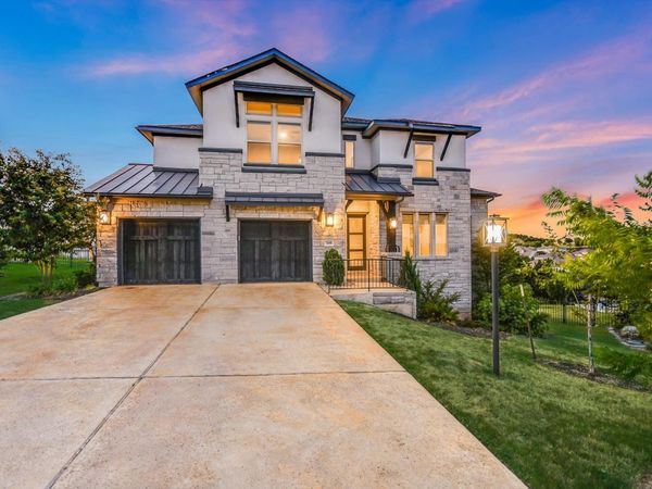 305 Coniglio CV, Lakeway, TX 78738