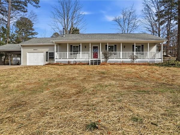 5660 Mercedes Drive , Cumming, GA 30041