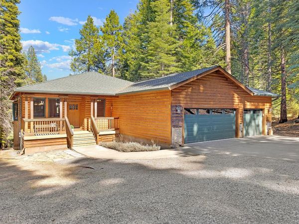 627 Deep Forest Road, Lake Almanor, CA 96137