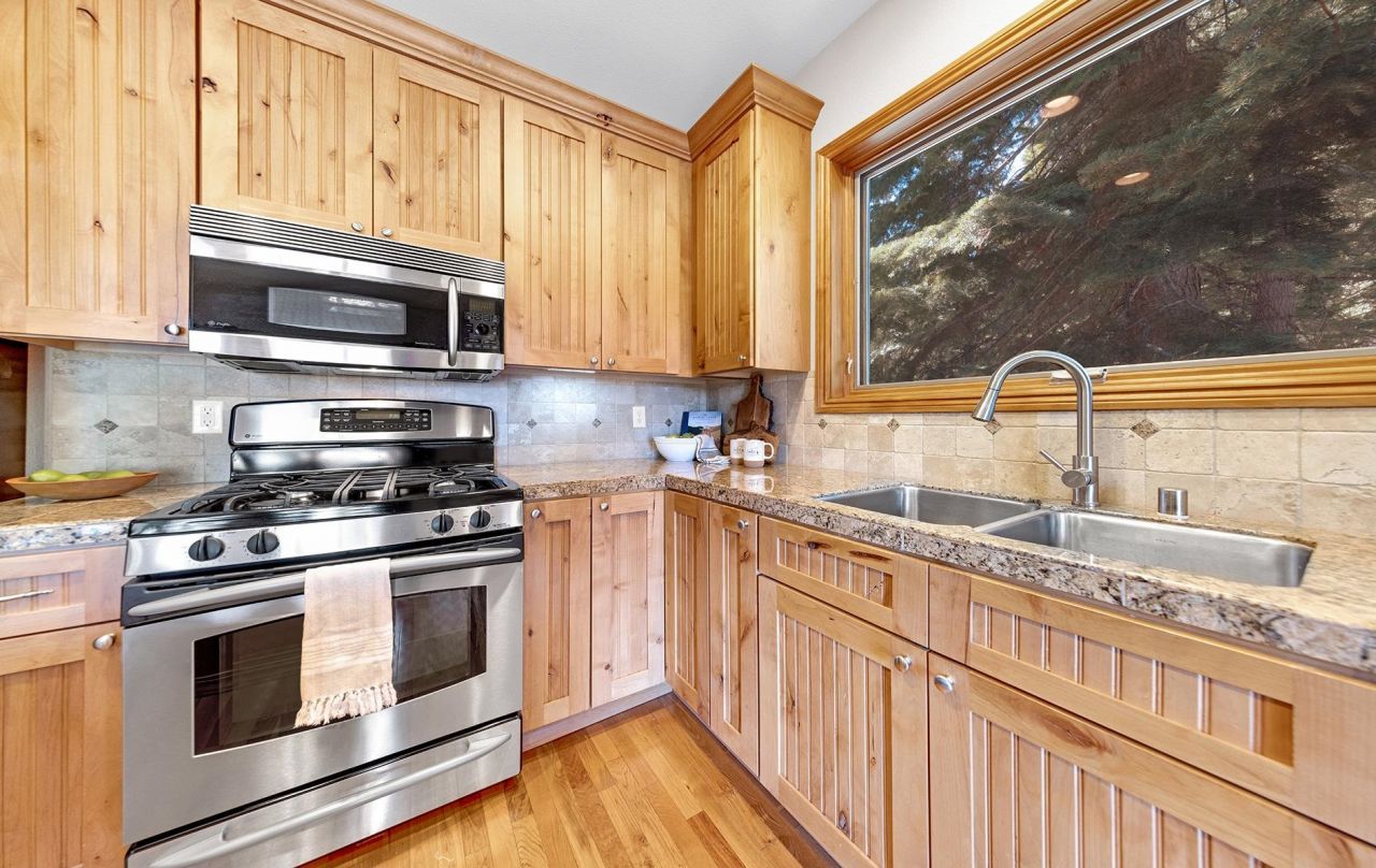 627 Deep Forest Road , Lake Almanor, CA 96137 Photo