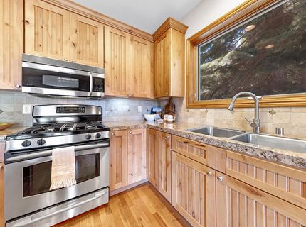 627 Deep Forest Road, Lake Almanor, CA 96137 Photo