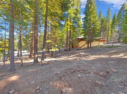 627 Deep Forest Road, Lake Almanor, CA 96137 Photo
