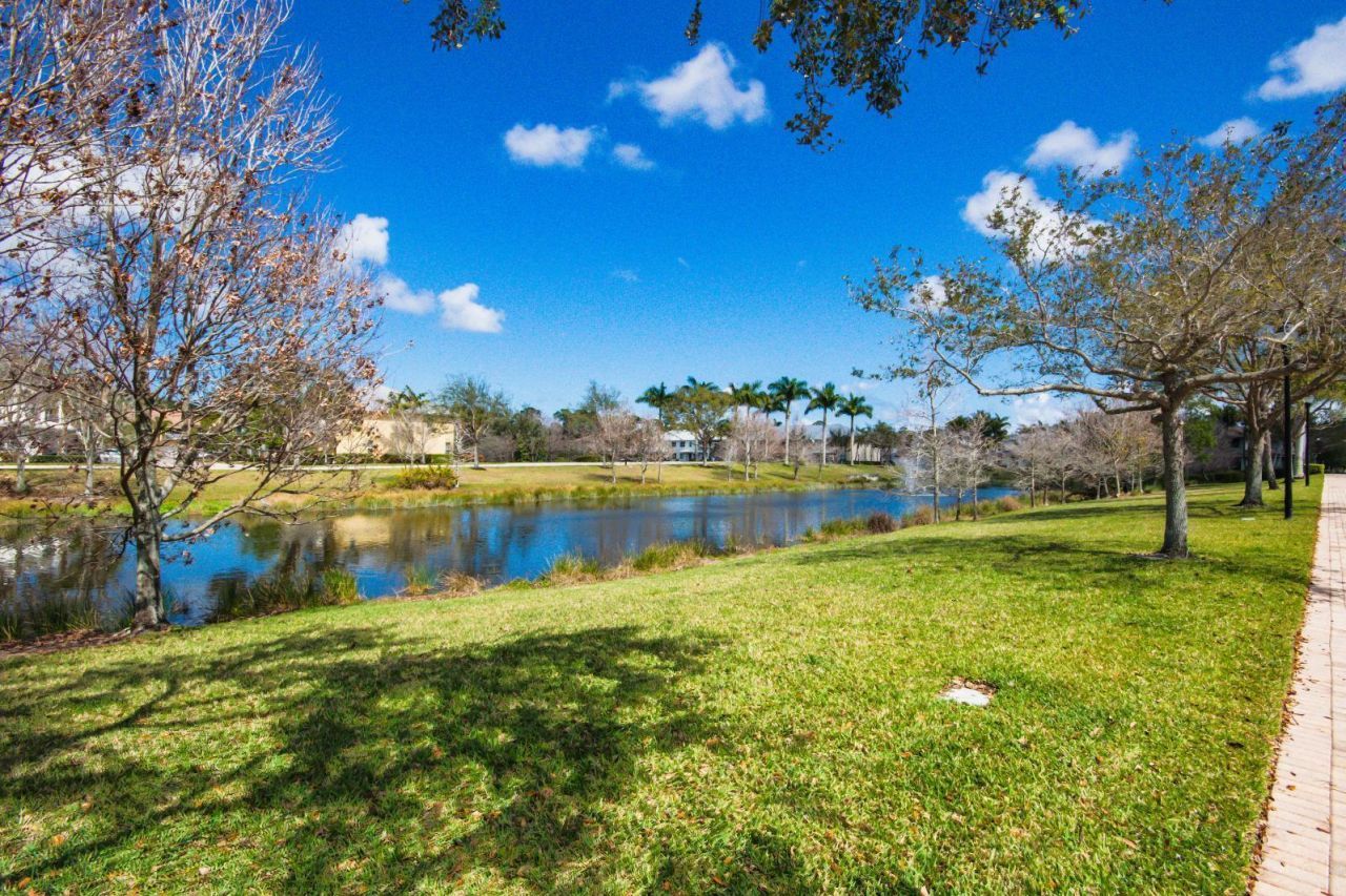 3017 Princeton Lane, Palm Beach Gardens, FL 33418 Photo