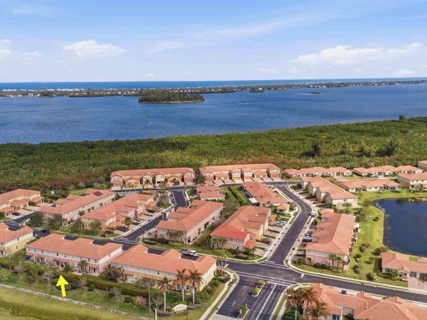1189 Normandie Way, Vero Beach, FL 32960
