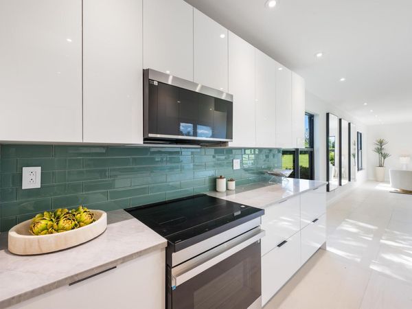 800 Greensward Court, Unit 107-I, Delray Beach, FL 33445