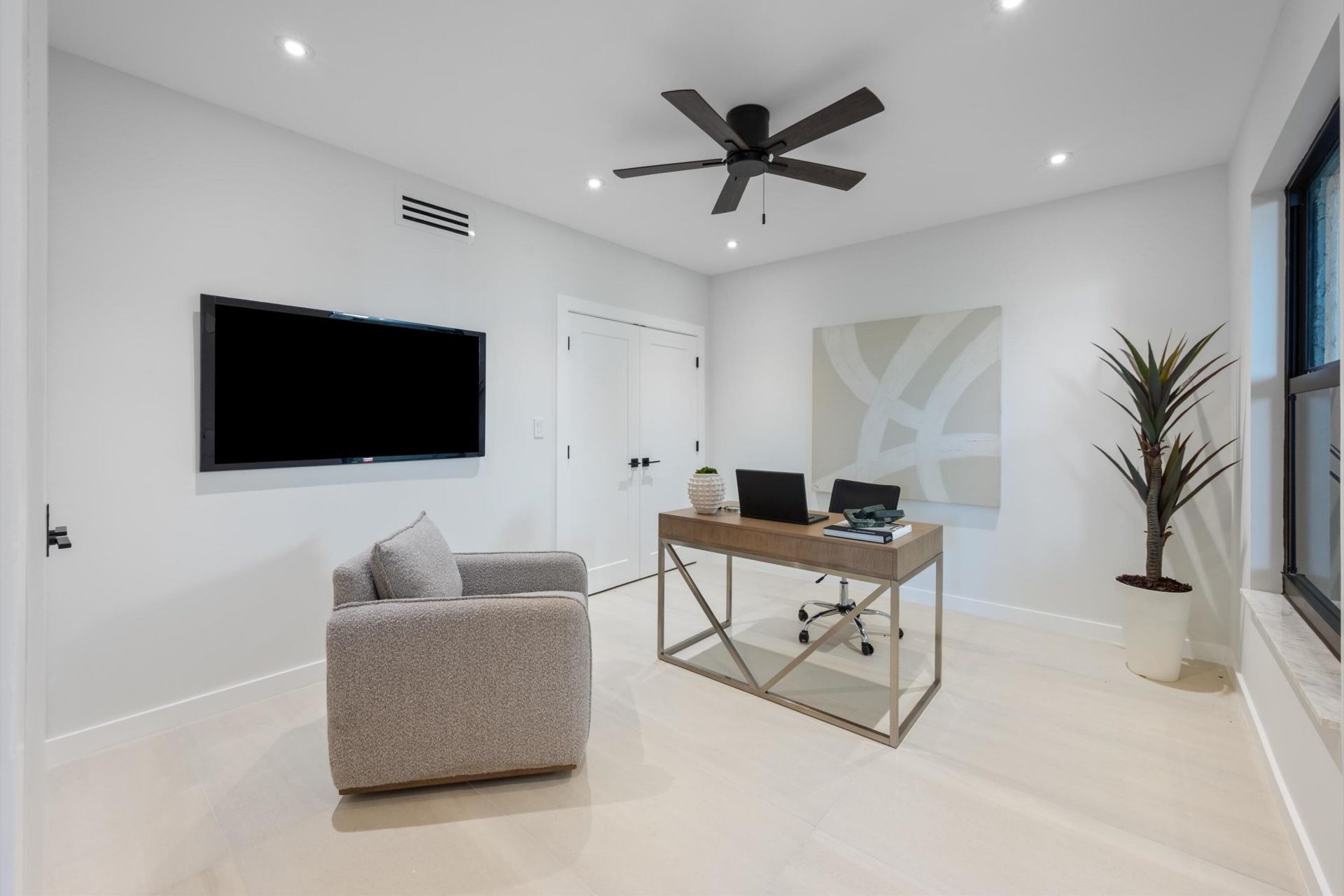 800 Greensward Court, Unit 107-I, Delray Beach, FL 33445 Photo