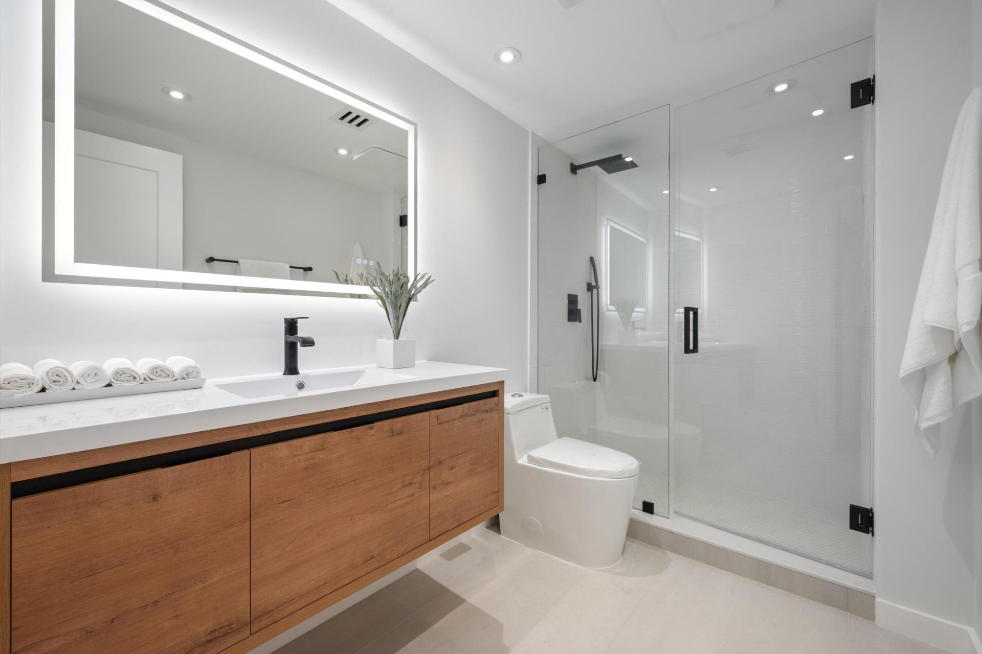 800 Greensward Court, Unit 107-I, Delray Beach, FL 33445 Photo