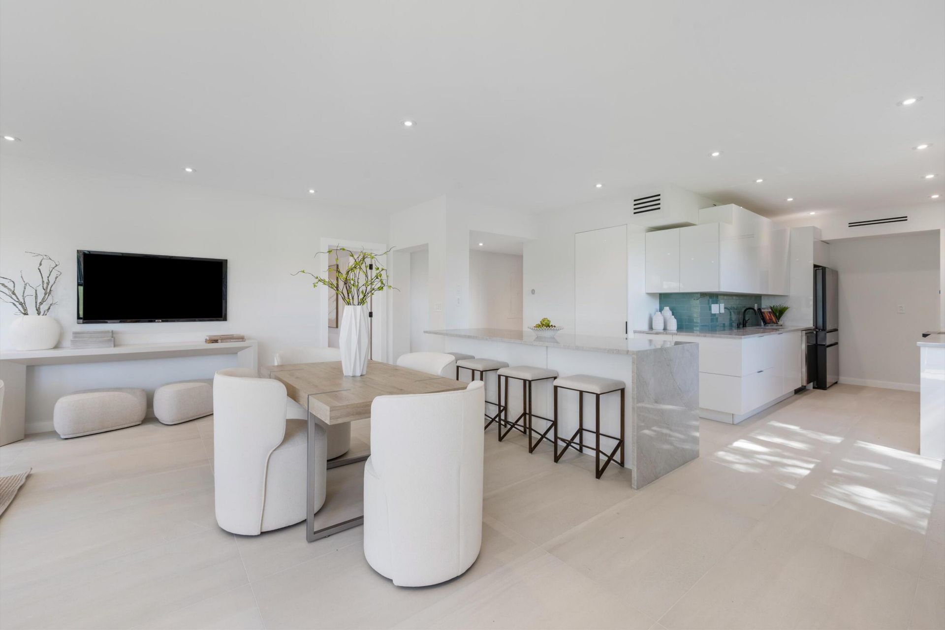 800 Greensward Court, Unit 107-I, Delray Beach, FL 33445 Photo