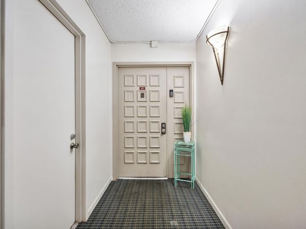 7001 Environ Boulevard, Unit 401, Lauderhill, FL 33319