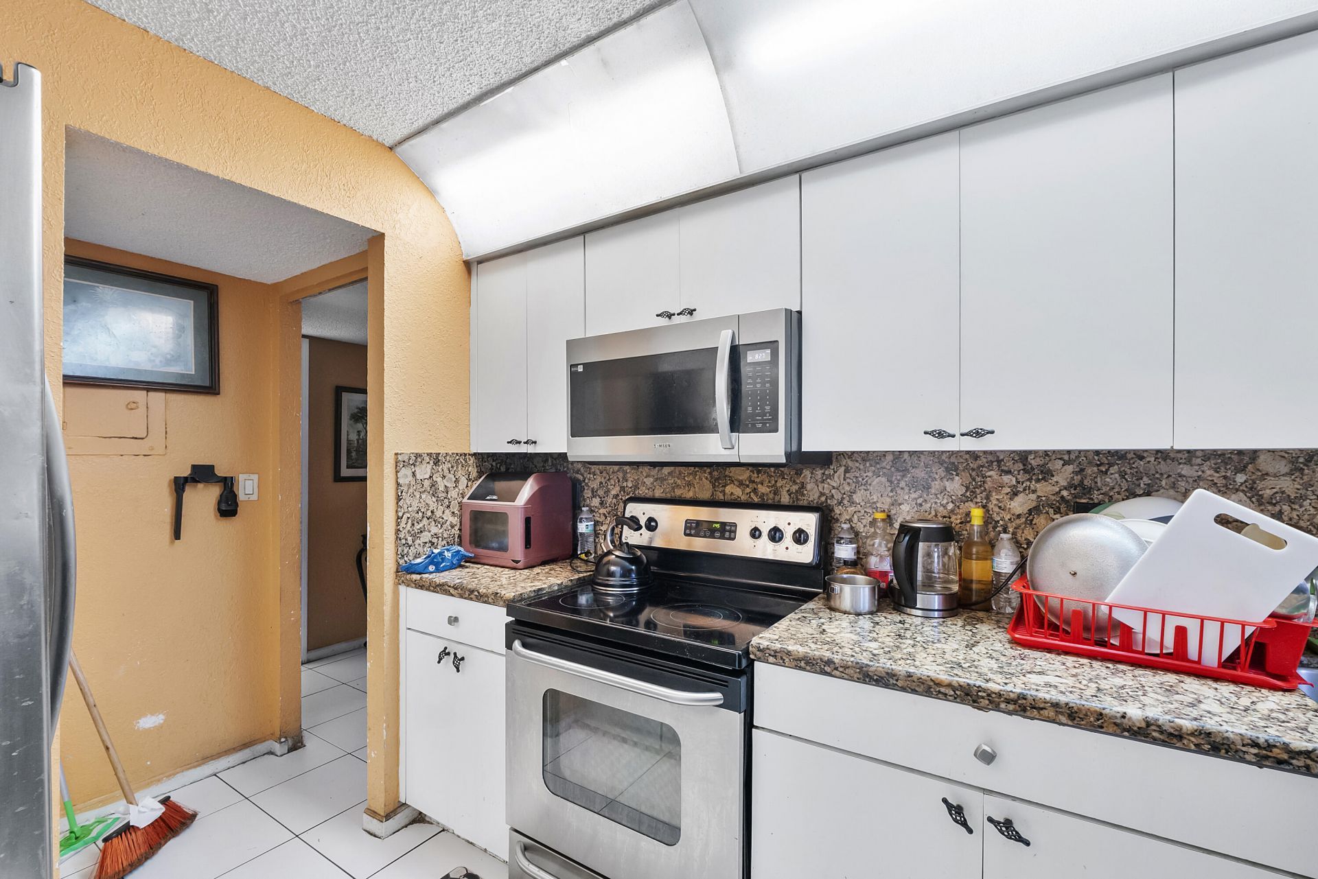 7001 Environ Boulevard, Unit 401, Lauderhill, FL 33319 Photo