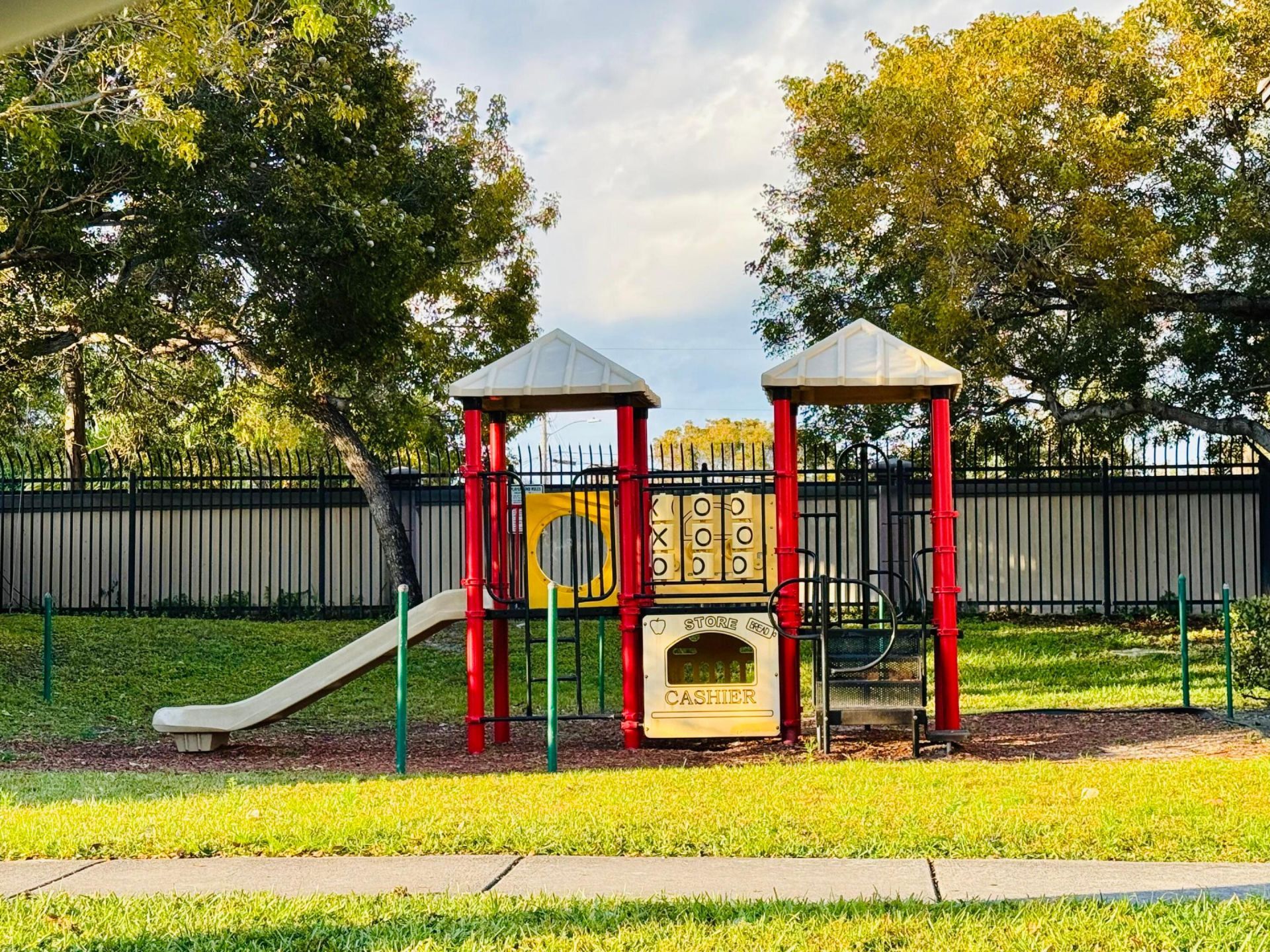 1954 Freeport Lane, Unit 1954, Riviera Beach, FL 33404 Photo