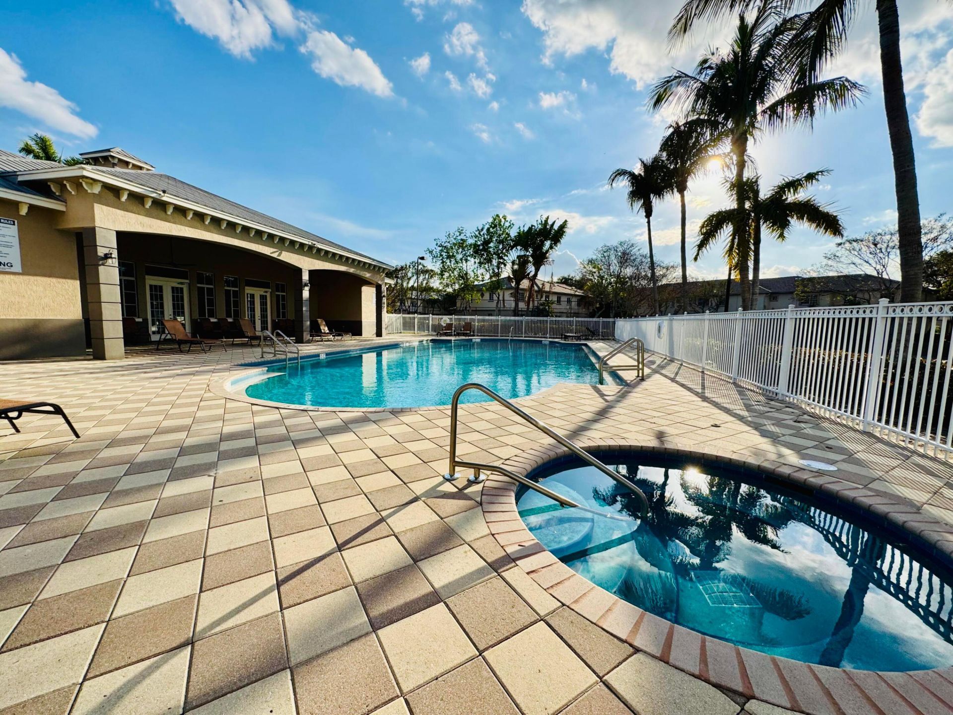 1954 Freeport Lane, Unit 1954, Riviera Beach, FL 33404 Photo