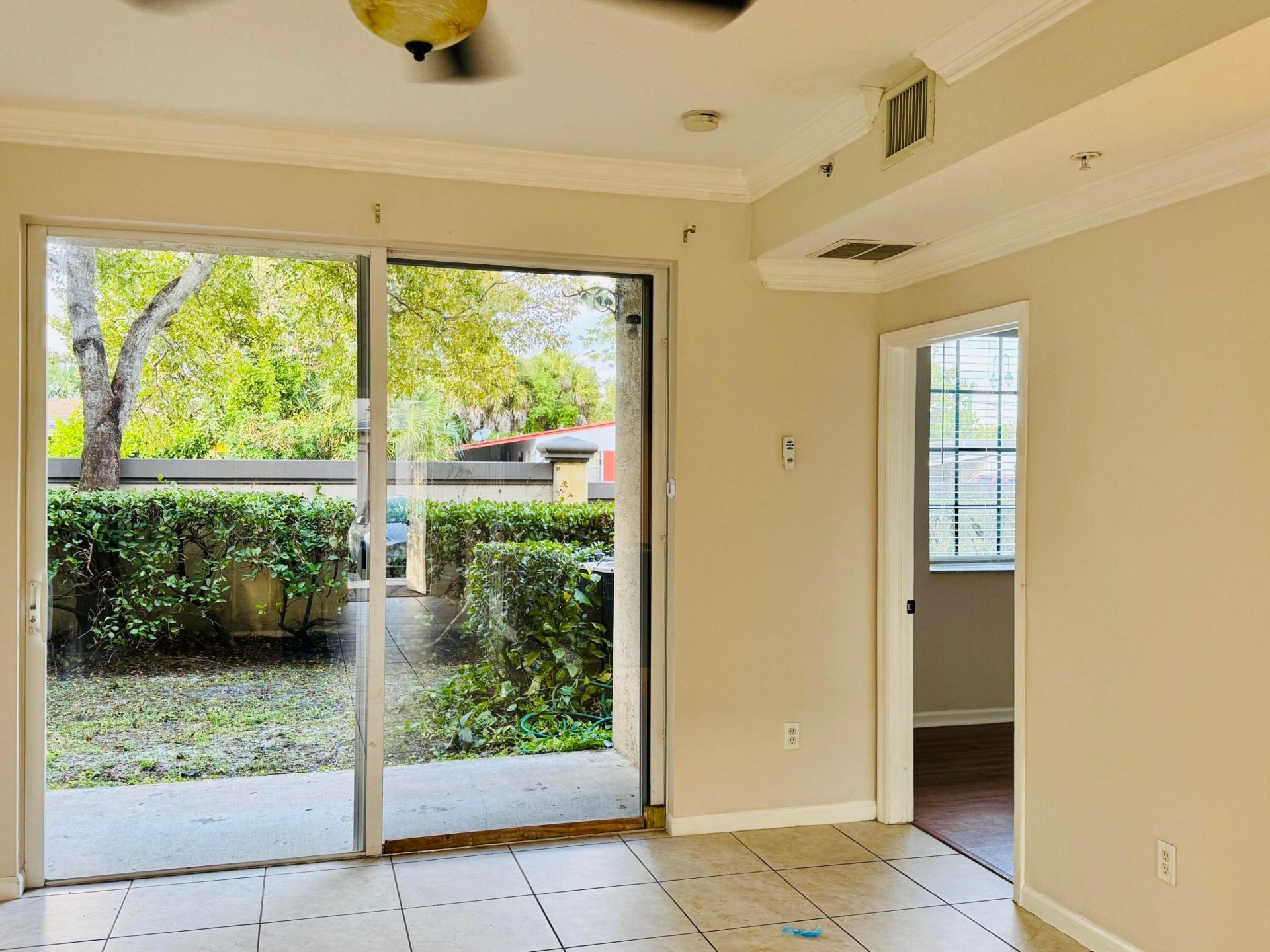 1954 Freeport Lane, Unit 1954, Riviera Beach, FL 33404 Photo