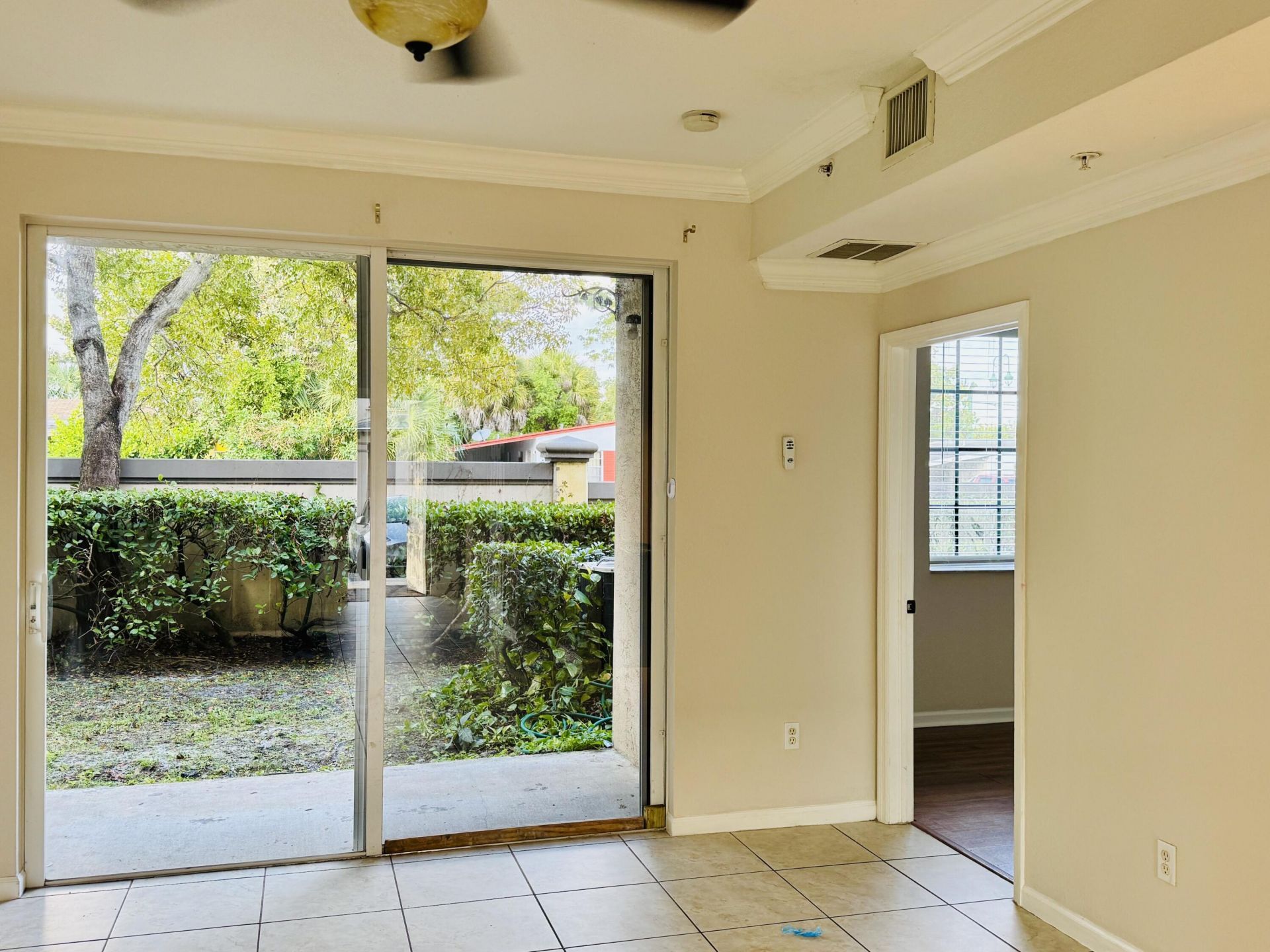 1954 Freeport Lane, Unit 1954, Riviera Beach, FL 33404 Photo