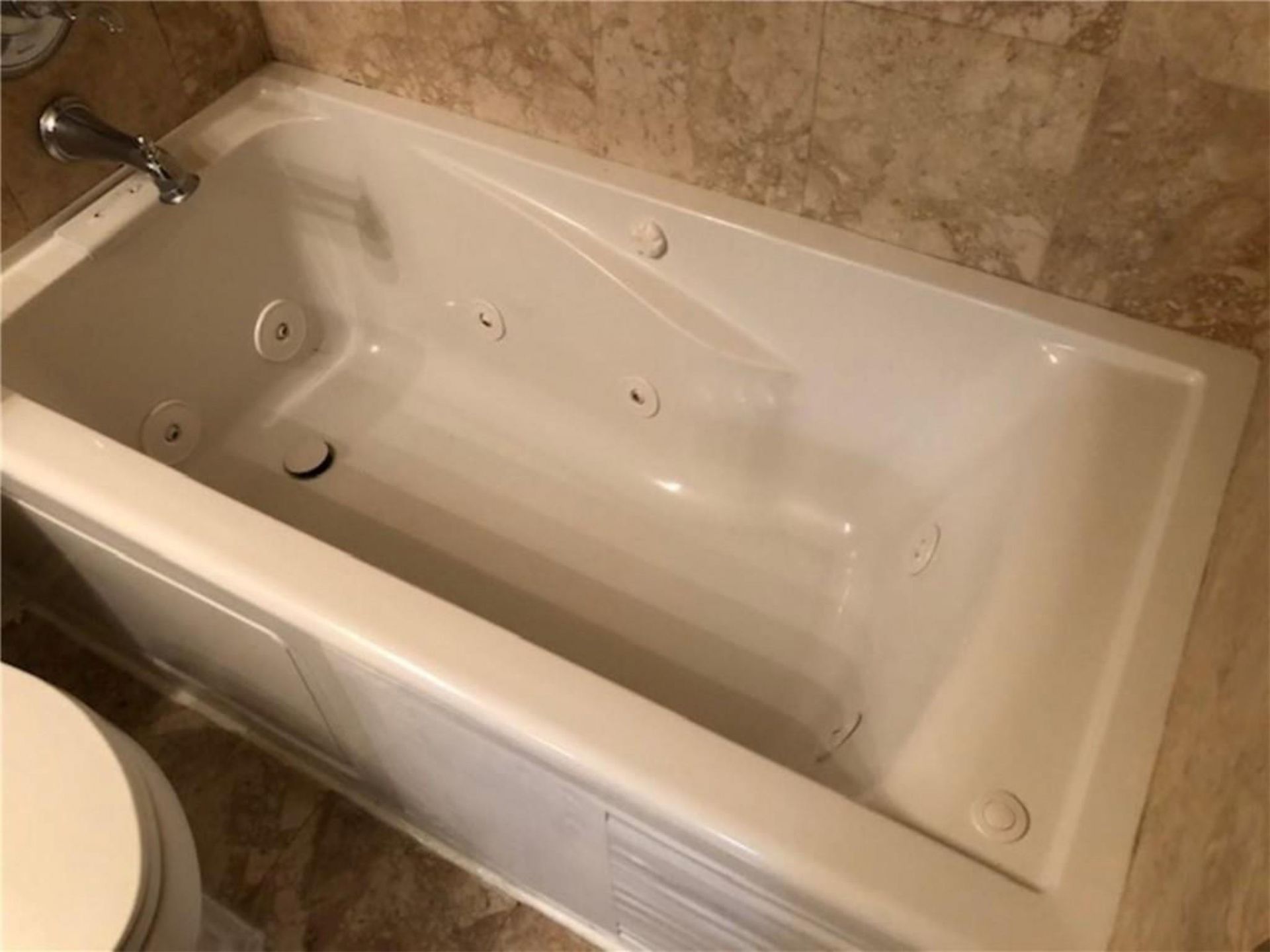 18352 NW 68th Ave, Unit E, Hialeah, FL 33015 Photo