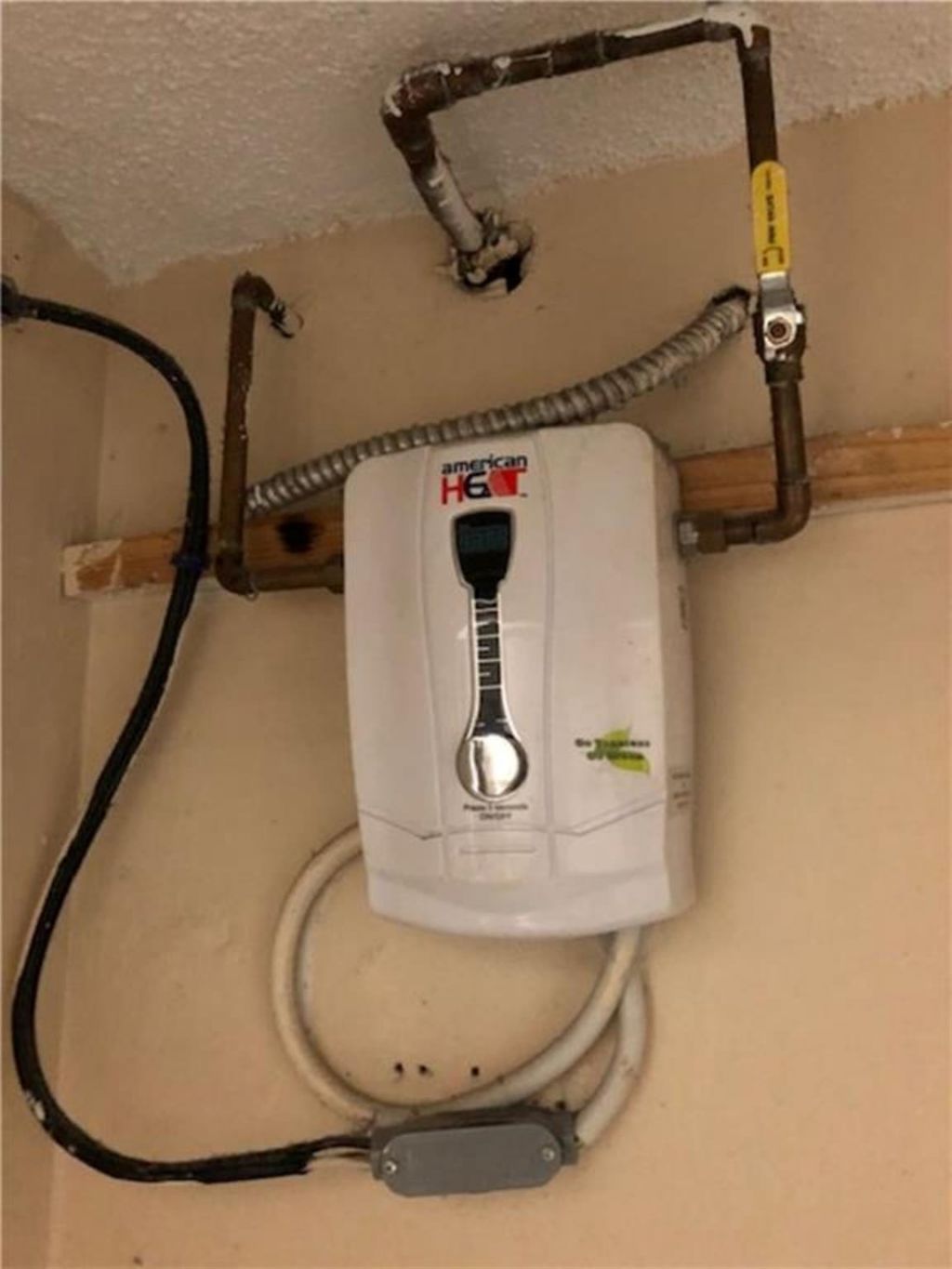 18352 NW 68th Ave, Unit E, Hialeah, FL 33015 Photo