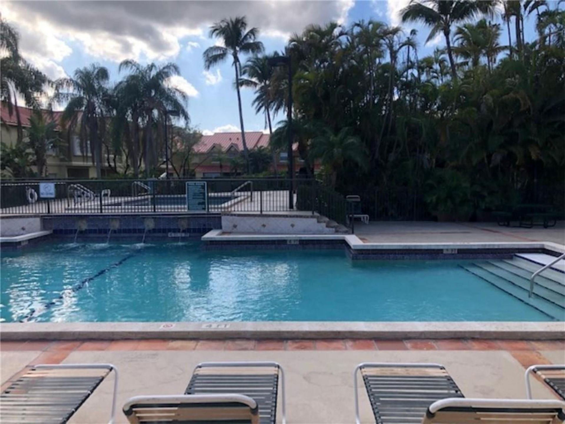 18352 NW 68th Ave, Unit E, Hialeah, FL 33015 Photo