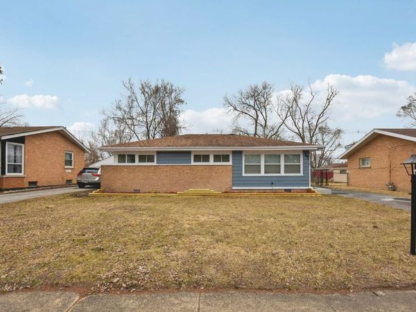 3120 Wilshire Avenue , Markham, IL 60428