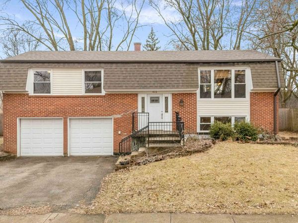 411 Assembly Drive , Bolingbrook, IL 60440