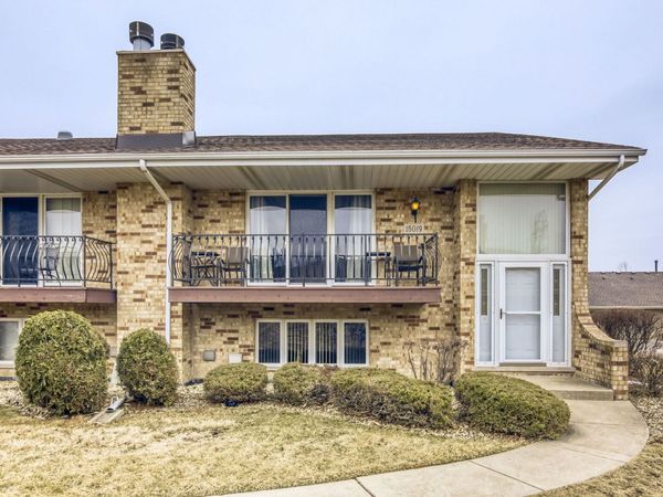 18019 Idaho Court , Unit 148, Orland Park, IL 60467
