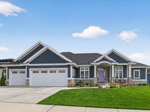 2012 Paris Lane, Cottage Grove, WI 53527