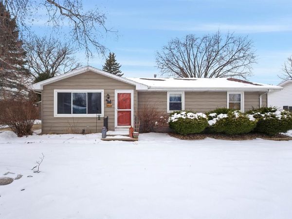 1003 CEDAR STREET, Little Chute, WI 54140