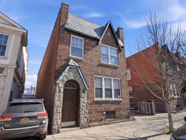 7861 75th Street , Glendale, NY 11385