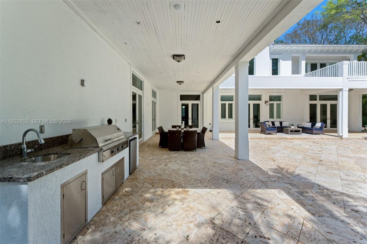 6650 SW 123rd St, Pinecrest, FL 33156 Photo