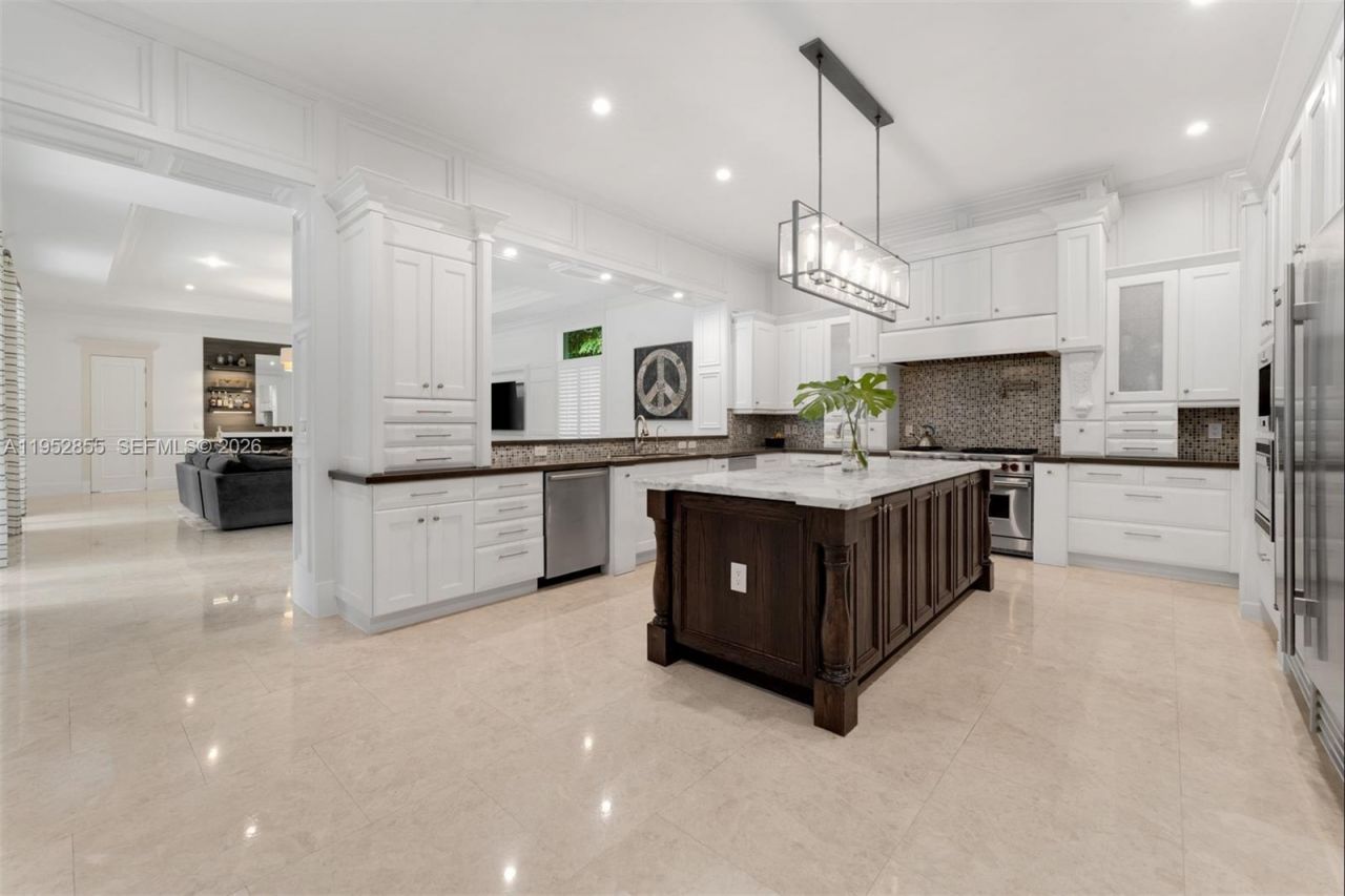 6650 SW 123rd St, Pinecrest, FL 33156 Photo