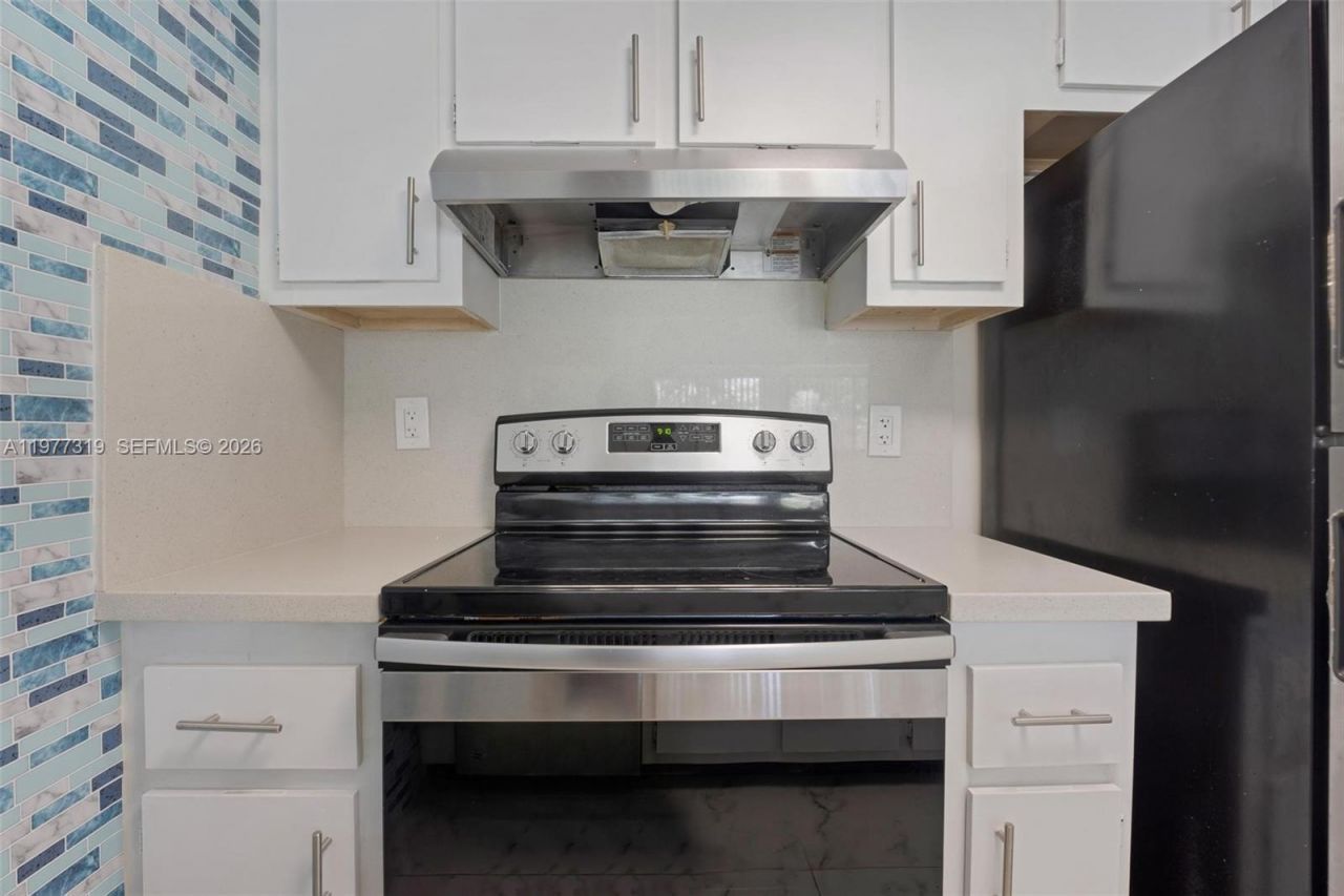 9827 NW 37th St , Unit 4F, Sunrise, FL 33351 Photo