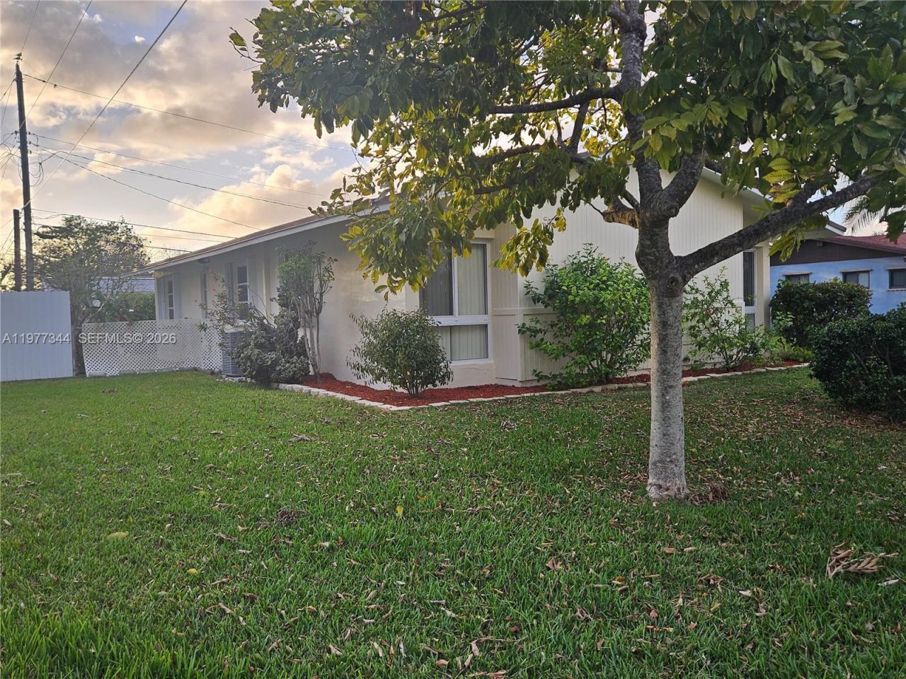 19112 SW 95th Ave , Cutler Bay, FL 33157 Photo