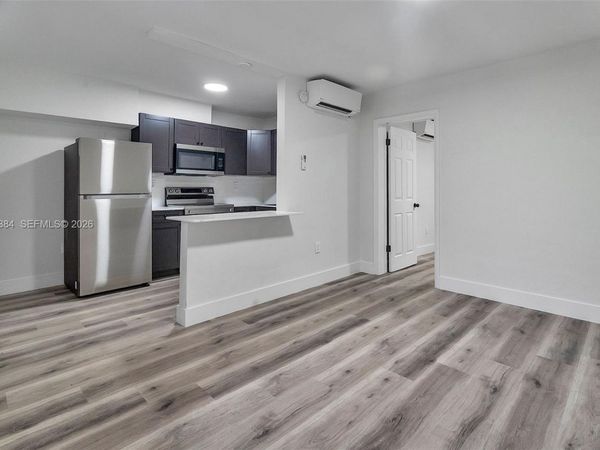 4037 SW 65th Ave , Unit 11, South Miami, FL 33155