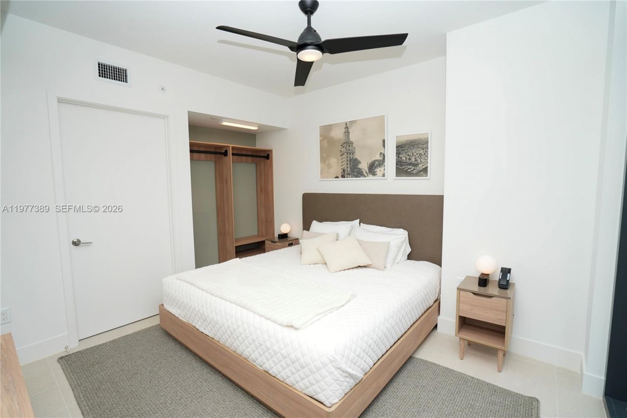 159 NE 6th St , Unit 3713, Miami, FL 33132 Photo