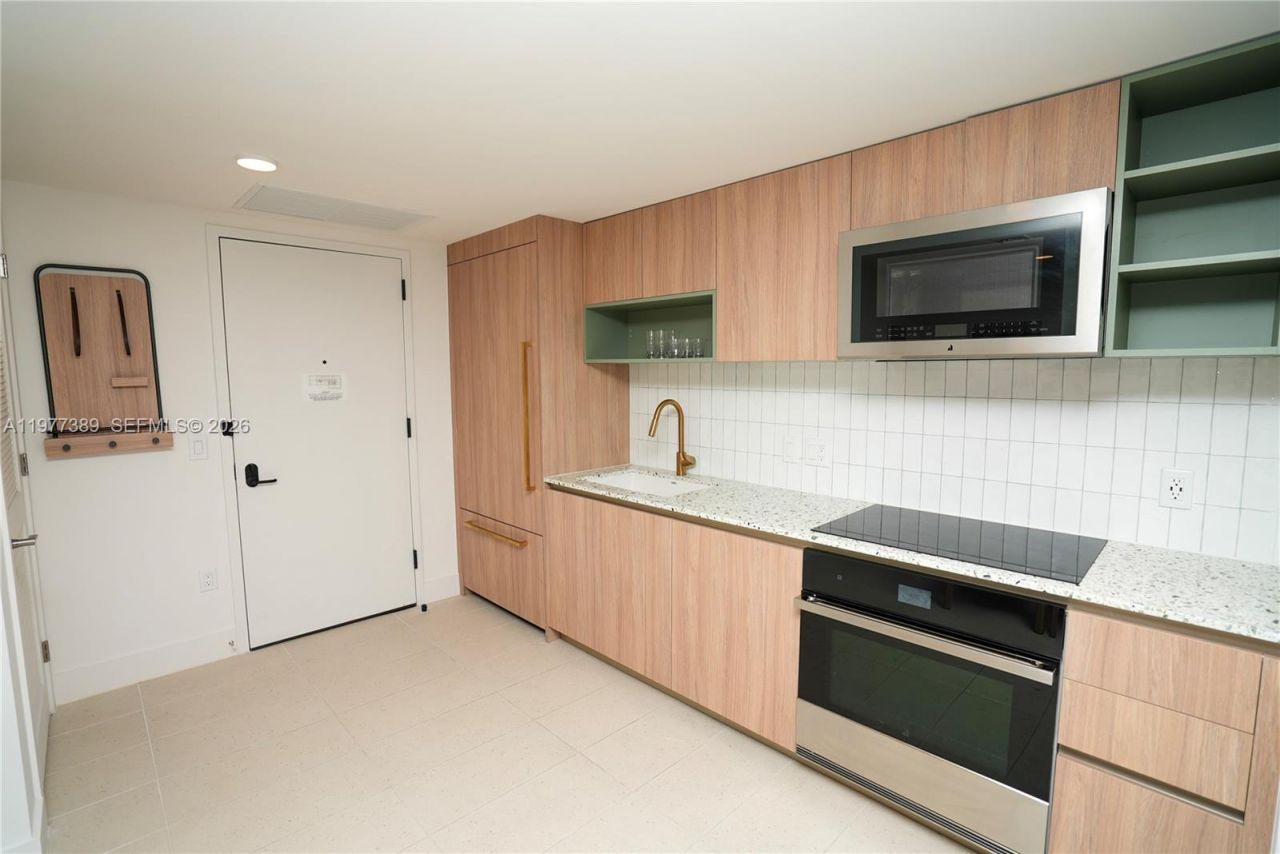 159 NE 6th St, Unit 3713, Miami, FL 33132 Photo