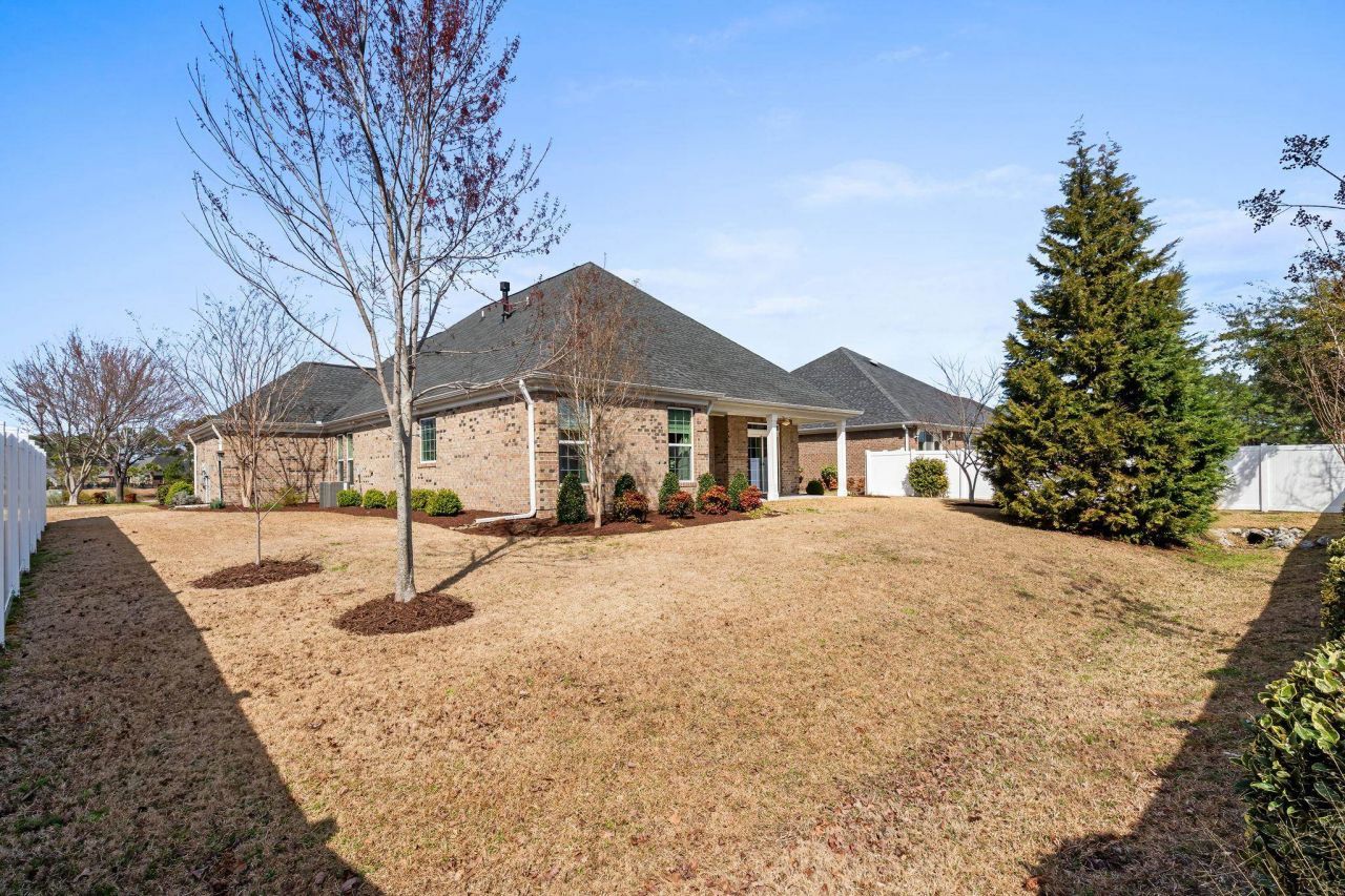 143 E Covington Dr. Photo 29