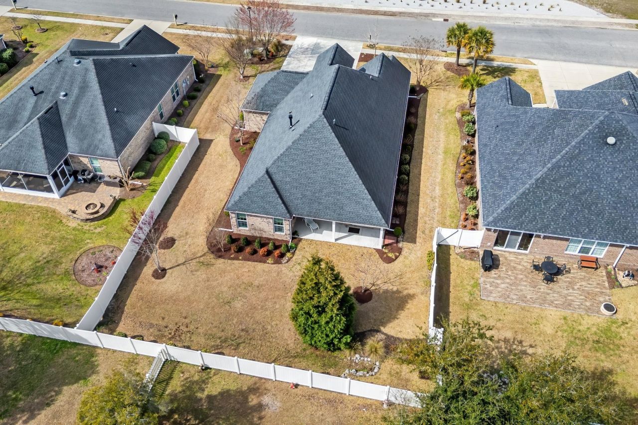 143 E Covington Dr. Photo 3