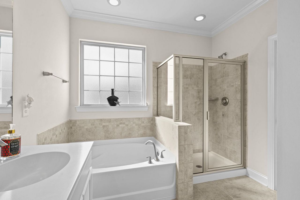 143 E Covington Dr. Photo 35