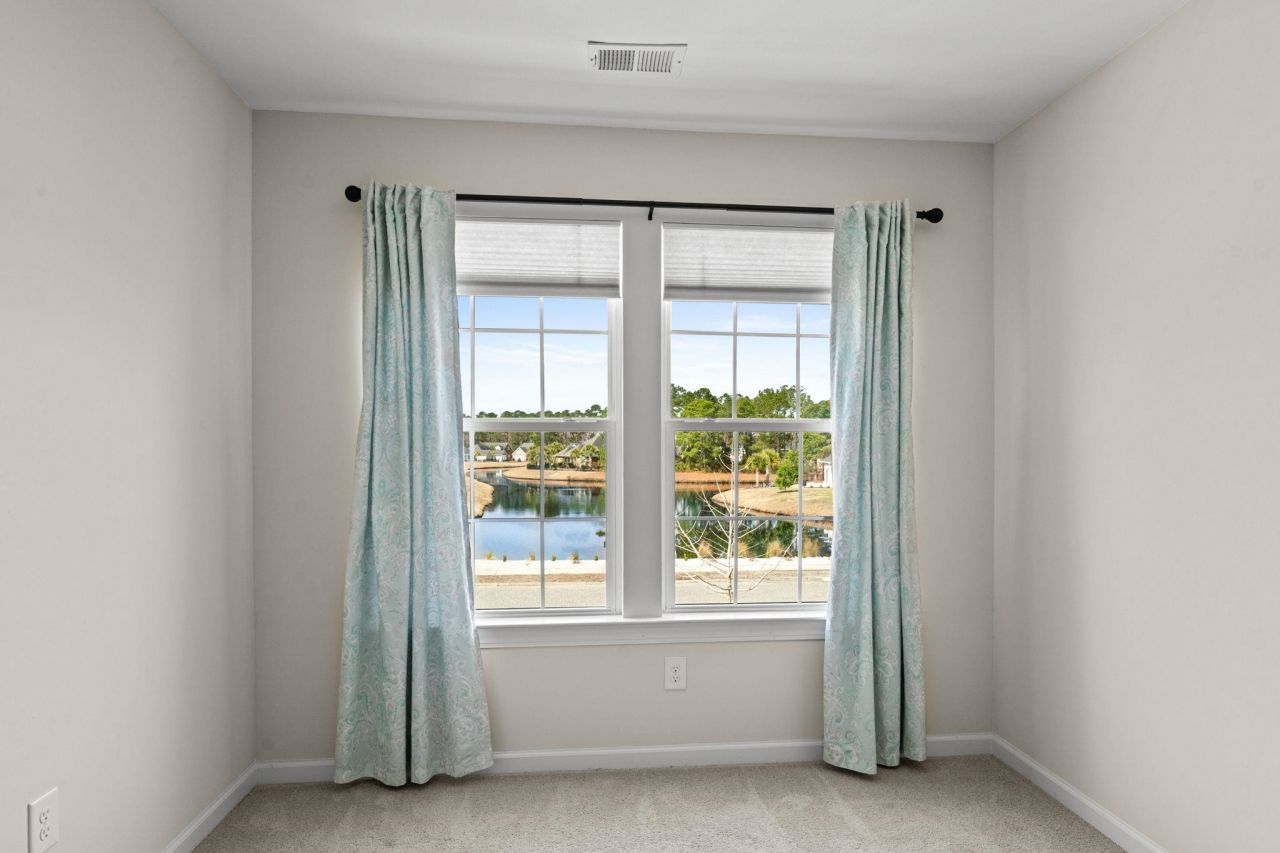 143 E Covington Dr. Photo 41